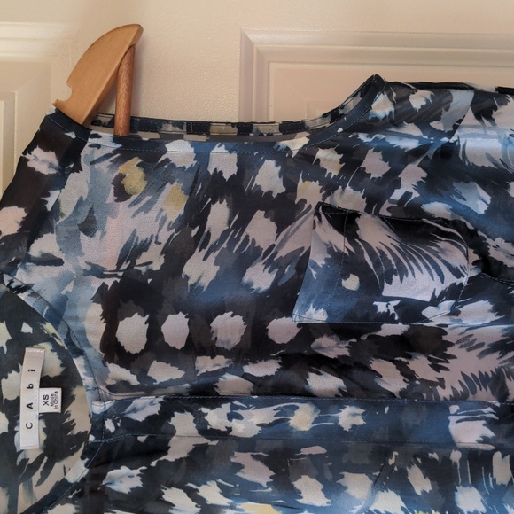 CAbi Avery Style 416 Abstract Watercolor Sheer Sleeveless Tunic Size XS - Picture 2 of 9